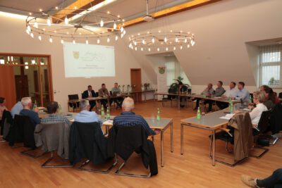 Konstituierende Gemeinderatssitzung - Blick in den Sitzungssaal